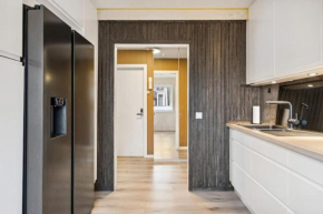 Central & Spaceous Apartments